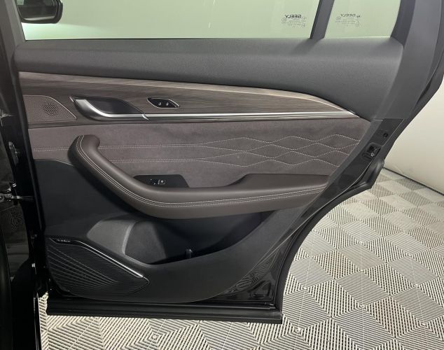 Geely Xingyue L  