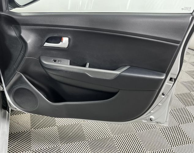 Kia Rio  Luxe