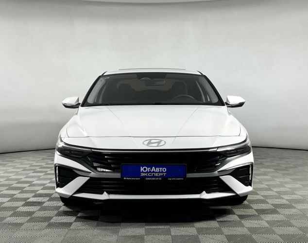 Hyundai Elantra  