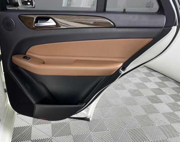 Mercedes-Benz GLE-Класс  
