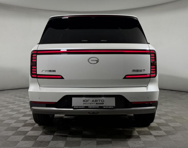 GAC GS8  