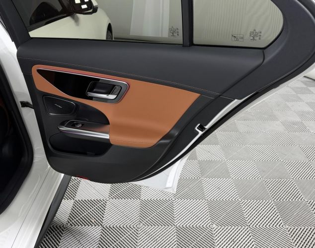Mercedes-Benz C-Класс  