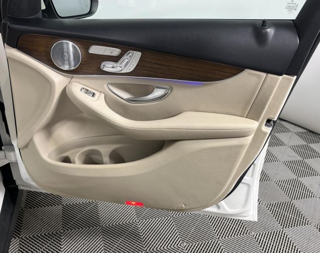 Mercedes-Benz GLC Coupe  GLC 300 4MATIC купе Sport