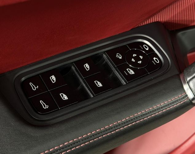 Porsche Cayenne  Cayenne Turbo