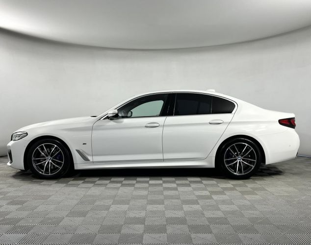 BMW 5 серия  