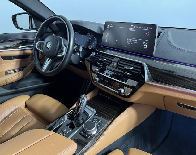 BMW 5 серия  