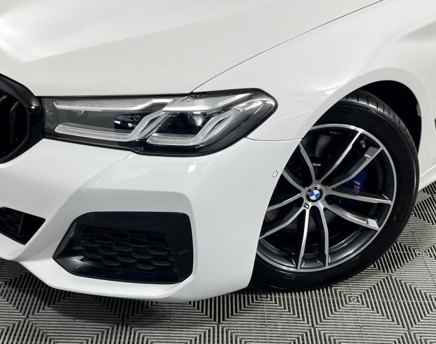 BMW 5 серия  