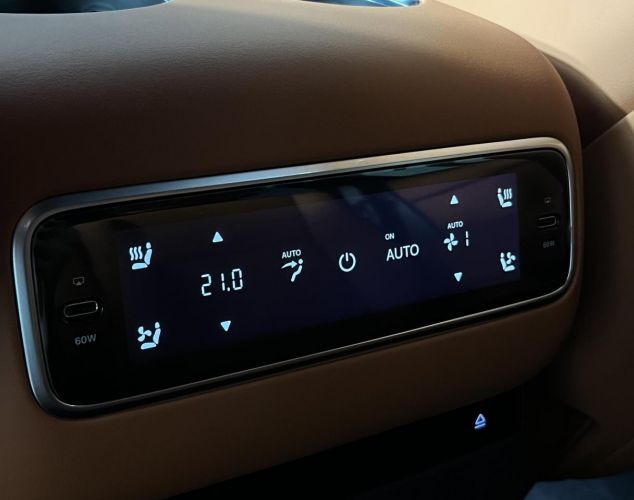 LiXiang (Li Auto) L9  Ultra