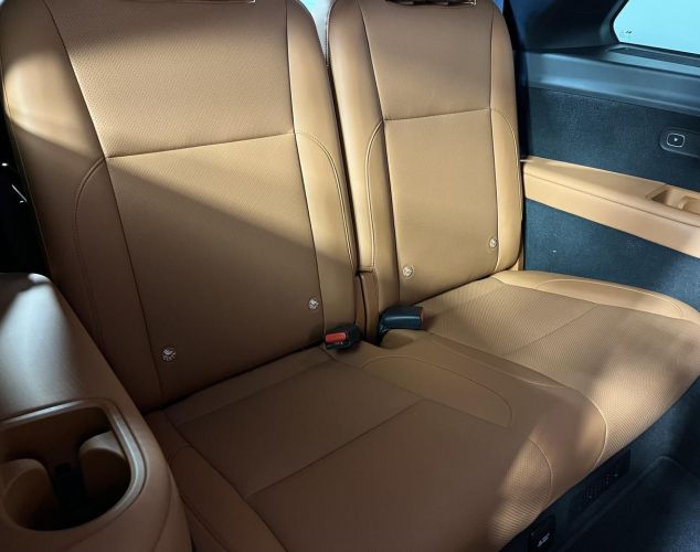LiXiang (Li Auto) L9  Ultra