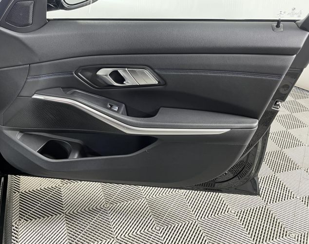 BMW 3 серия  