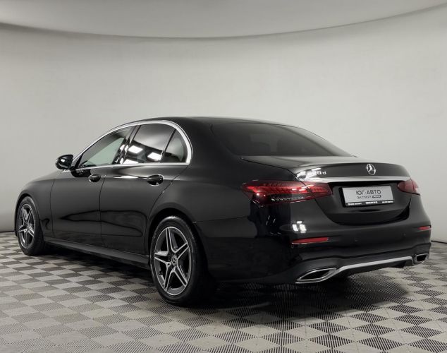 Mercedes-Benz E-Класс  