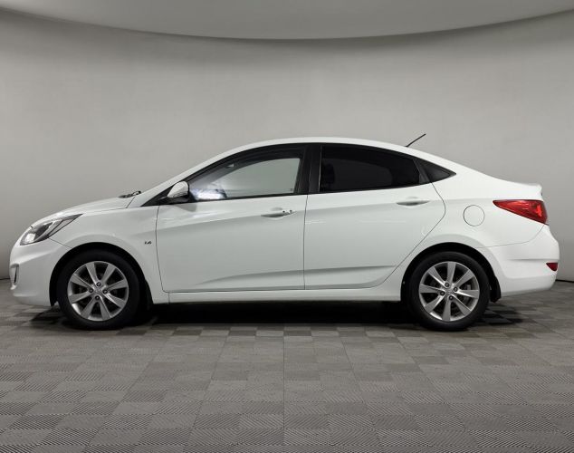 Hyundai Solaris  Family