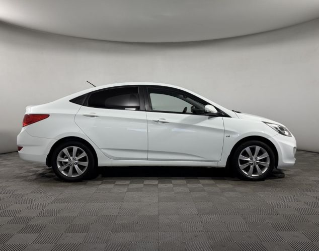 Hyundai Solaris  Family