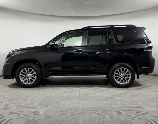 Toyota Land Cruiser Prado  Style