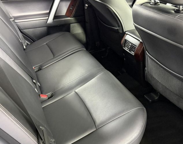 Toyota Land Cruiser Prado  Style