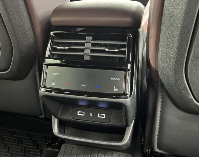 Geely Monjaro  