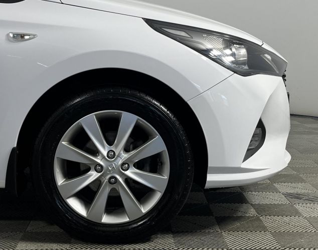 Hyundai Solaris  Comfort + Advanced