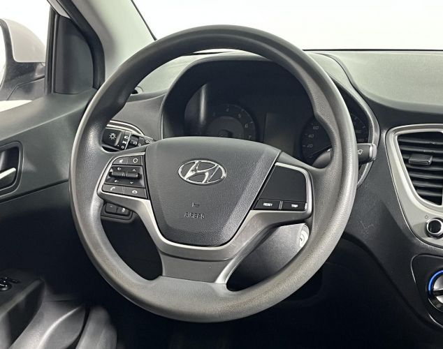 Hyundai Solaris  Comfort + Advanced