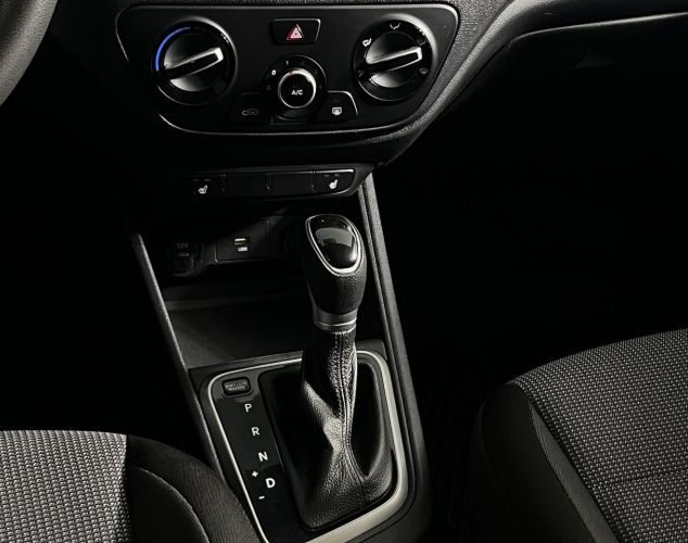 Hyundai Solaris  Comfort + Advanced