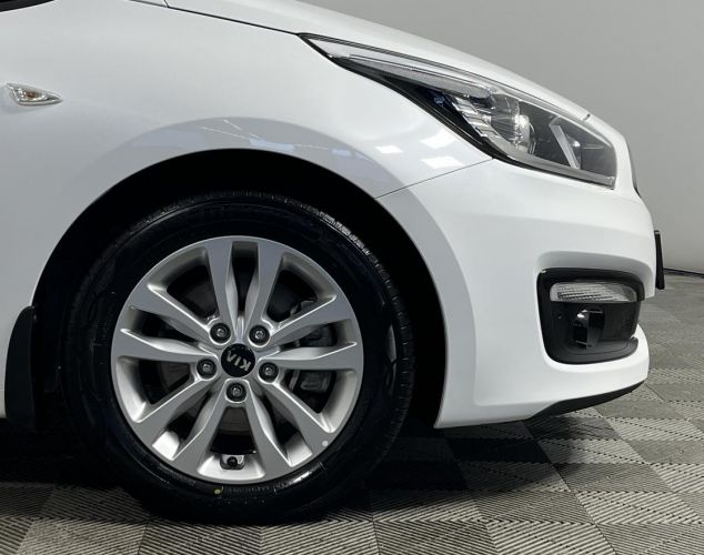 Kia Ceed  Luxe