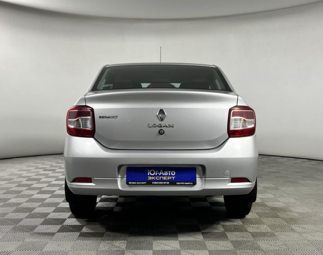 Renault Logan  Active