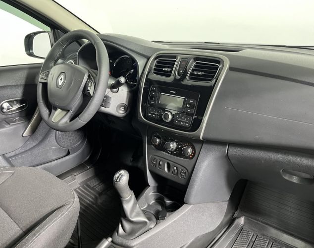 Renault Logan  Active