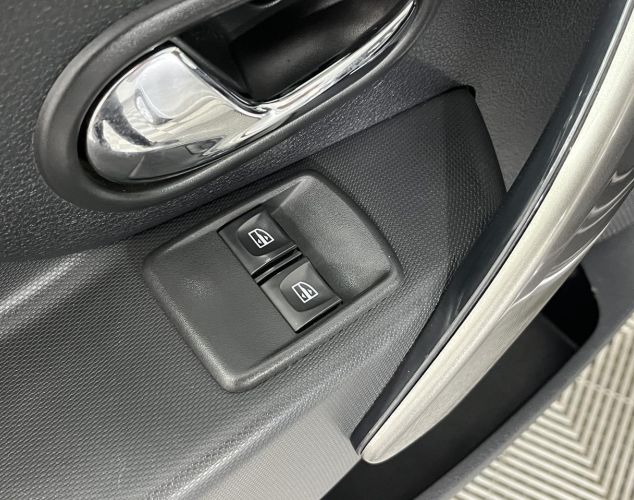 Renault Logan  Active
