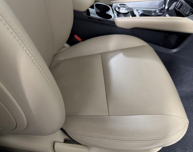 Mitsubishi Montero Sport  Base