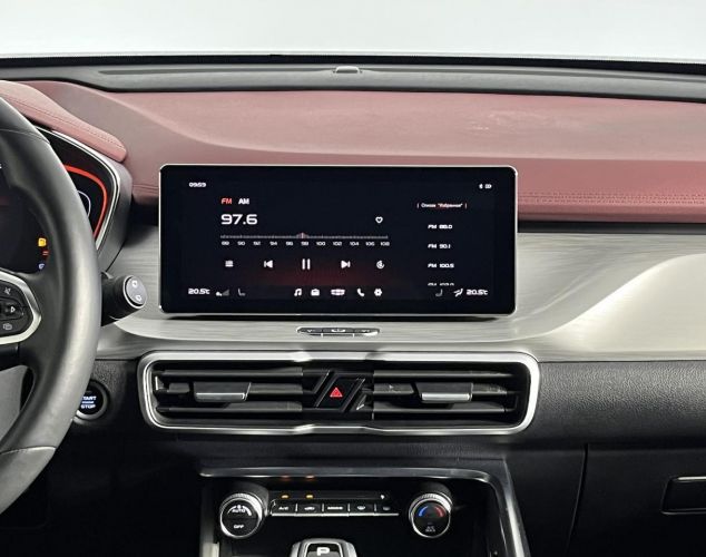 Geely Coolray  Flagship
