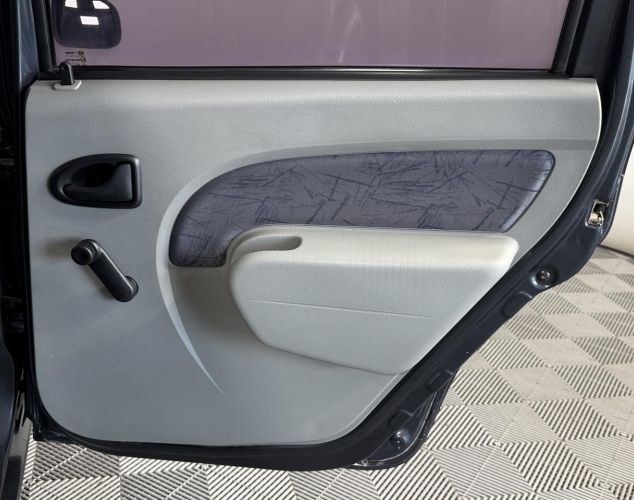 Renault Logan  Authentique