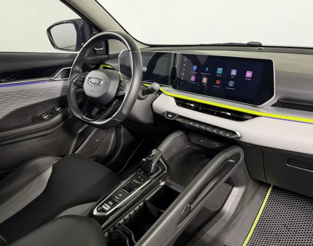 Geely Coolray  