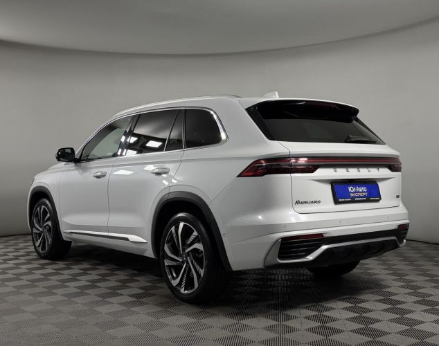 Geely Monjaro  Флагман