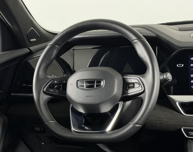 Geely Monjaro  Флагман