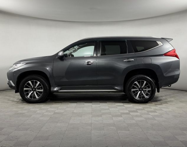 Mitsubishi Pajero Sport  Ultimate