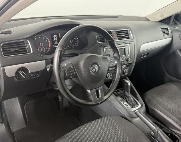 Volkswagen Jetta  Comfortline