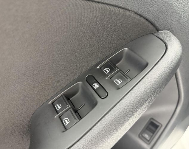 Volkswagen Jetta  Comfortline