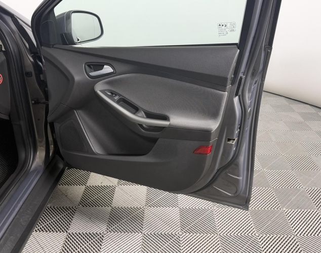 Ford Focus  SYNC Edition
