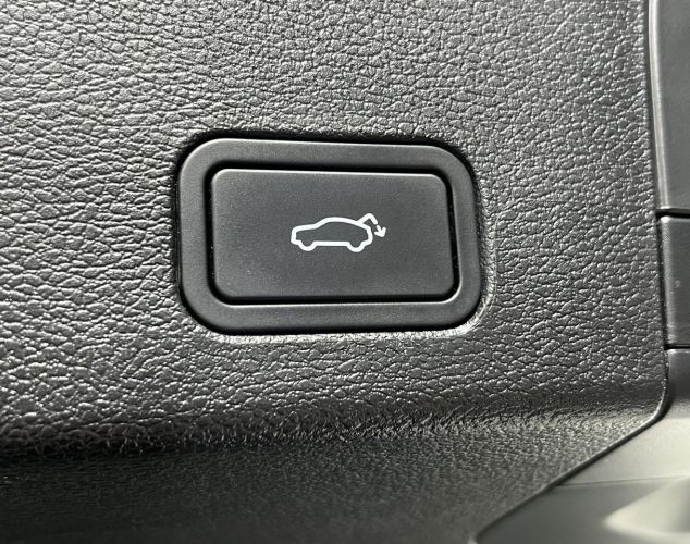 Geely Tugella  