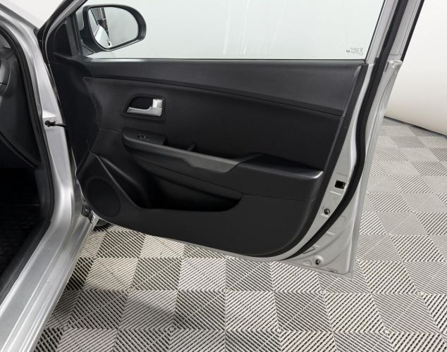 Kia Rio  Luxe