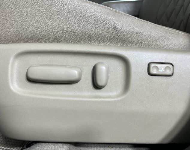Toyota RAV4  Престиж