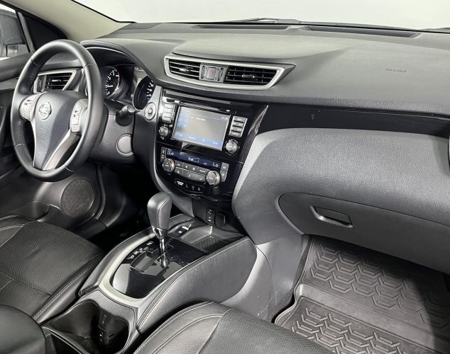 Nissan Qashqai  LE