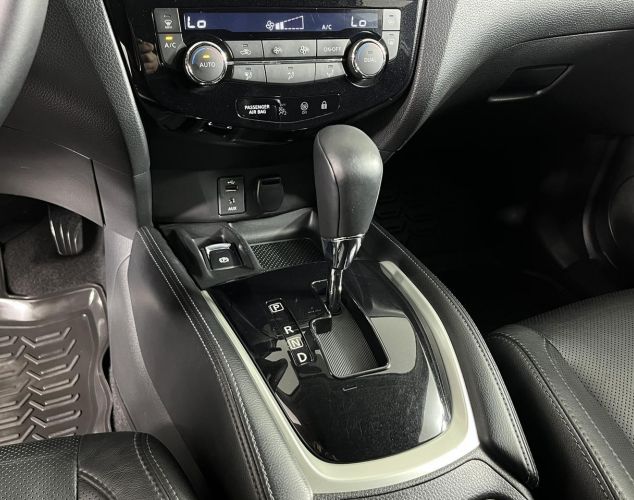 Nissan Qashqai  LE