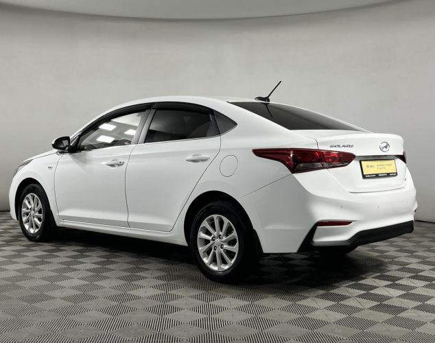 Hyundai Solaris  