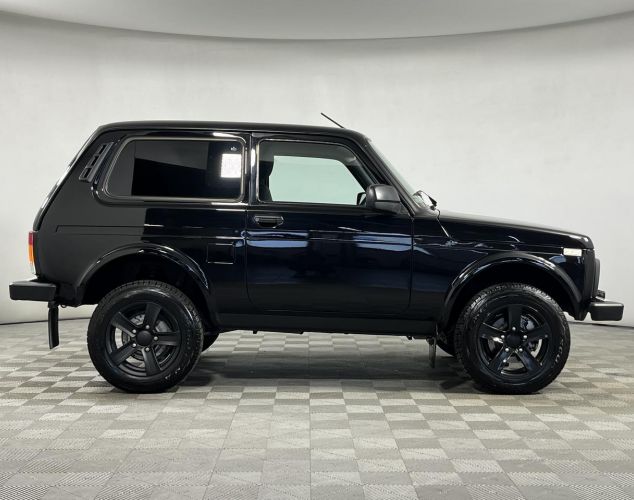 LADA (ВАЗ) Niva (4x4)  Luxe 