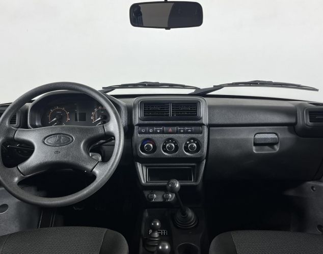 LADA (ВАЗ) Niva (4x4)  Luxe 