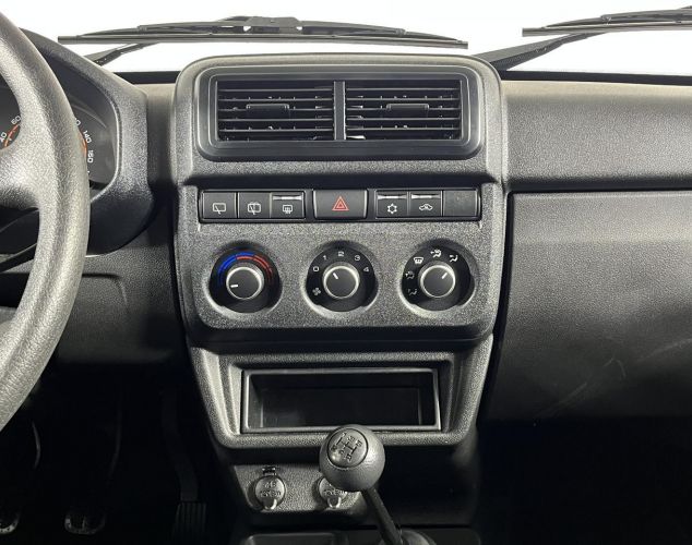 LADA (ВАЗ) Niva (4x4)  Luxe 