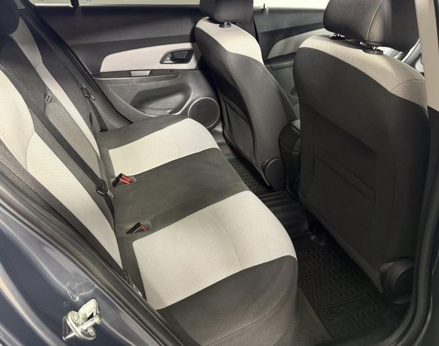 Chevrolet NAV Cruze  LT