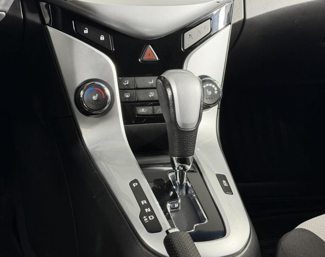Chevrolet NAV Cruze  LT