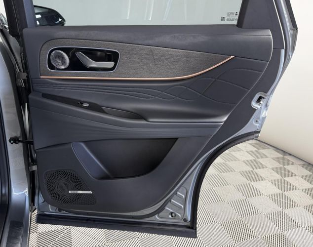 JAECOO J8  Комфорт / Comfort