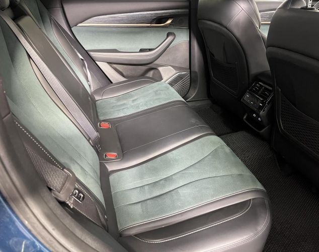 Geely Monjaro  